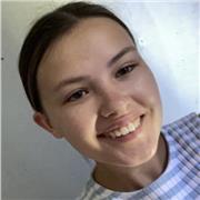 Étudiante en double licence droit, histoire de l’art, donne cours pour du soutien scolaire aux collégiens